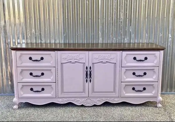 Beautiful 9-Drawer Rose Credenza / Dresser / Sideboard / TV Console
