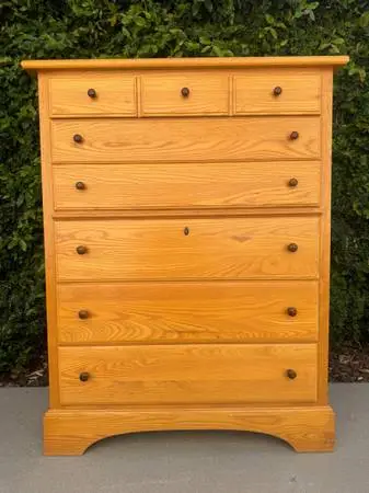 5 Drawer Pine Dresser/Chest of Drawers/Tallboy