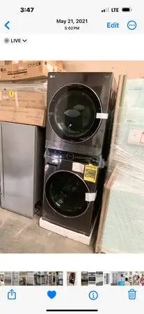 New Out Box LG Stackable Dryer Electric 220 Vlts