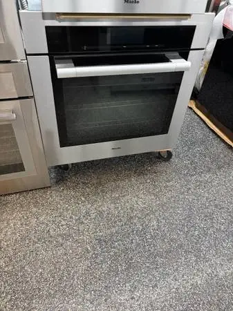 Stainless steel Oven Contourline M-Touch Series
