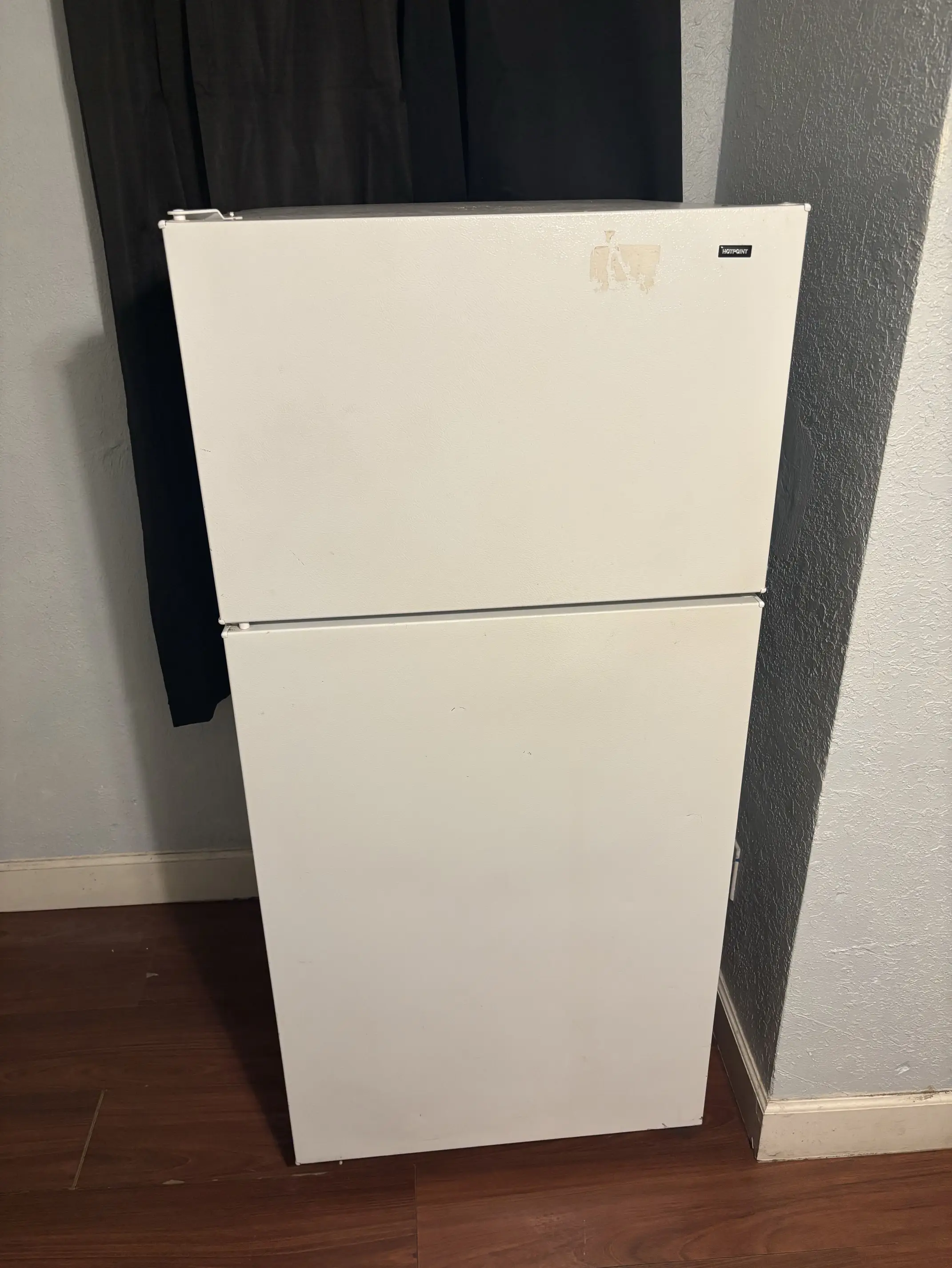 hotpoint fridge