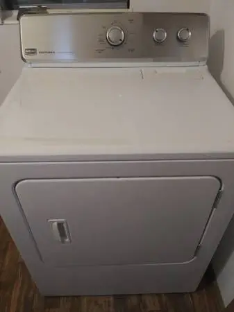 MAYTAG CENTENNIAL Commercial Technology Electric Dryer