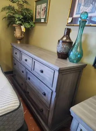 Ashley Lettner Steel Gray 7 Drawer Dresser-NOW