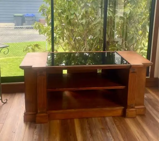 Very nice Solid beautiful wood entertainment center TV stand (reduced)