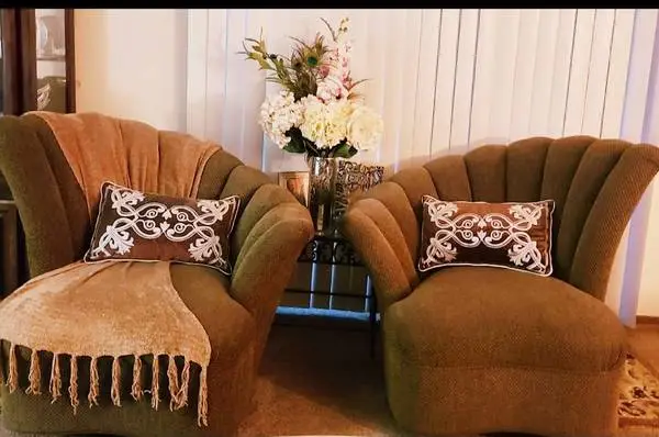 Like New - Set of TWO Custom (Scalloped) Swivel Club Chairs