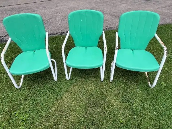 Metal Lawn Chairs