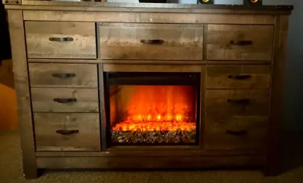 Solid Queen Bedroom Set with Fireplace (real heat)