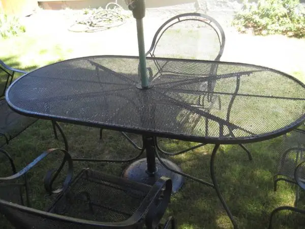 wrought iron patio set
