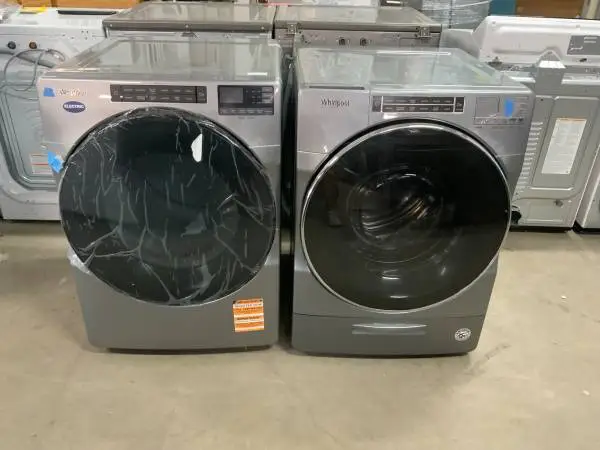 **WHIRLPOOL GRAY FRONT LOAD, ELECTRIC WASHER DRYER SET**ON SALE NOW**