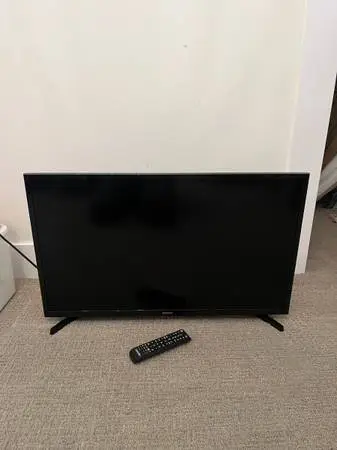 Samsung 32” TV