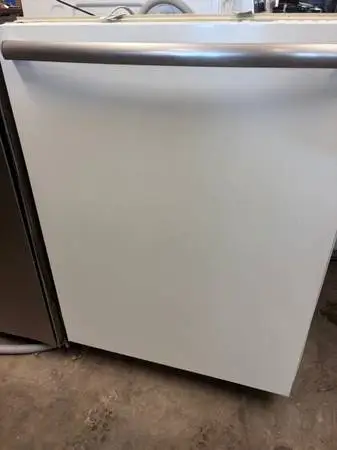 Bosch White Dishwasher with Stainless Tub