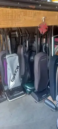 VACUUMS KIRBY HOOVER ORECK COMERCIAL DYSON SHARK