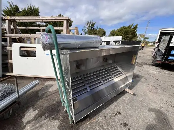 66.5W SS Captive-Aire Systems Commercial Hood Vent #3924ND Used