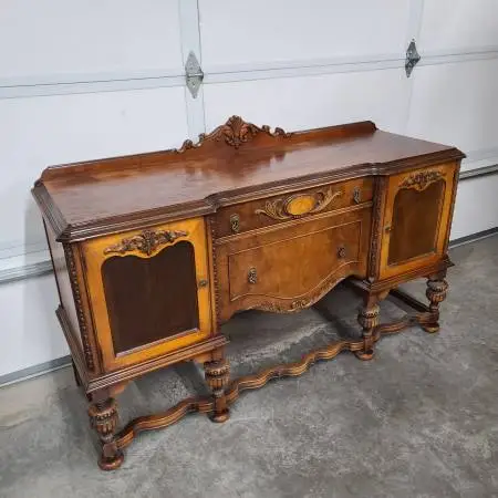 Antique Solid Wood Entry Cabinet/Buffet