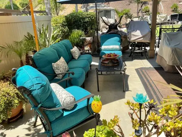 Luxury Patio Hanamint Grand Tuscany 4 PC Sofa set.