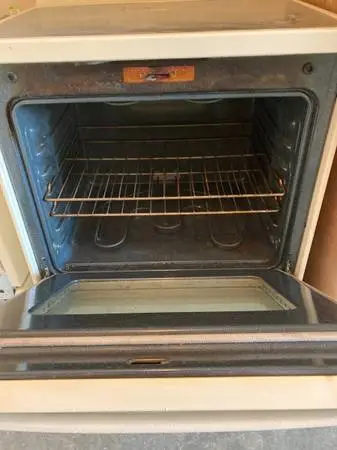 GE Spectra Glass Top Electric Range