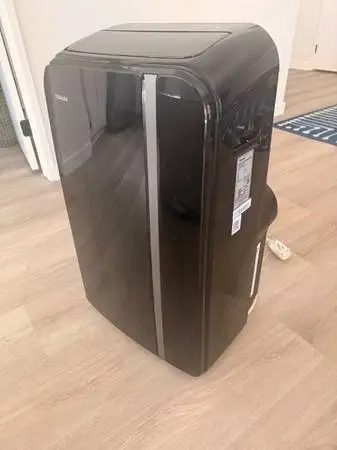 Toshiba Portable Air Conditioner - 13,500 BTU