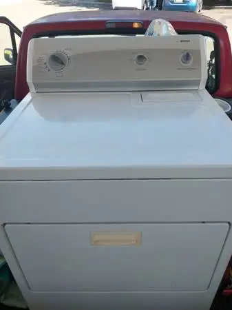Kenmore 600 series ELECTRIC dryer( very clean condition)