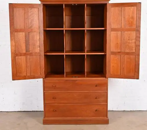 Stickley Arts & Crafts Cherry Wood Bedroom Ensemble