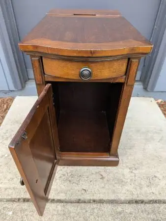 Chair Side End Table With Slide-out Tray,Outlets And Charging Station