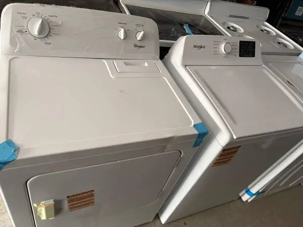 Whirlpool Gas Set  New!!     $750