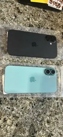 Iphone 16 plus 128gb each