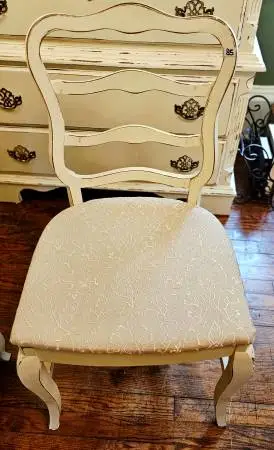 Distressed Off White Accent/Desk Chair