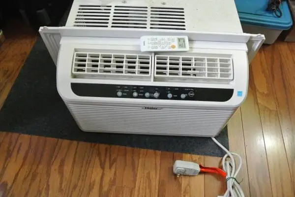 Haier Quite Cool 8000 BTU Window AC Energy Saver