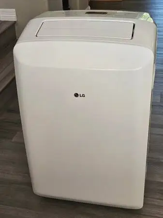 LG 8,000 BTU White Portable Air Conditioner