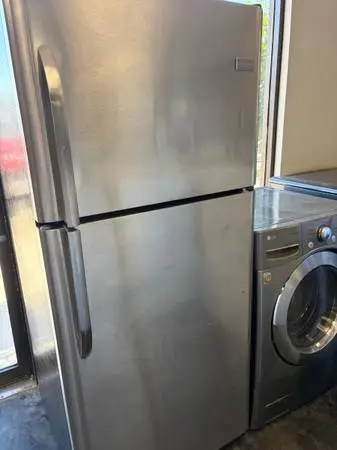 30 Wide Stainless Steel 20CuFt Frigidaire Refrig