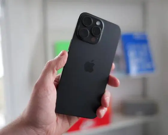 iPhone 15 pro max black unlocked 256