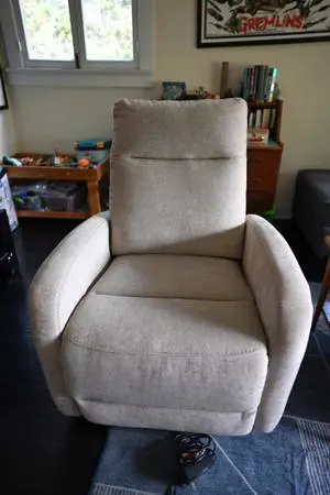 Watson & Whitely Zero Wall Fabric Recliner W Power Headrest