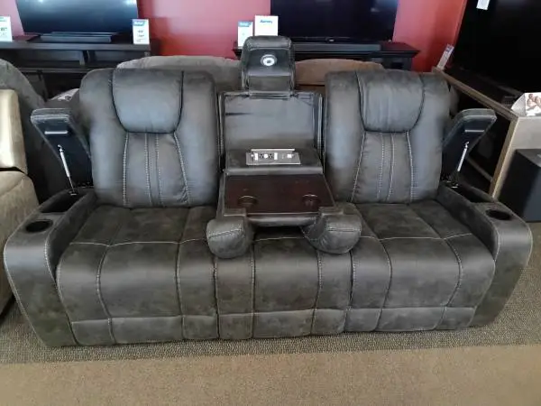 Cowboy Theatre Dual Recliner Sofa $600