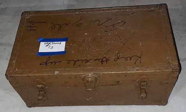 METAL US ARMY TRUNK