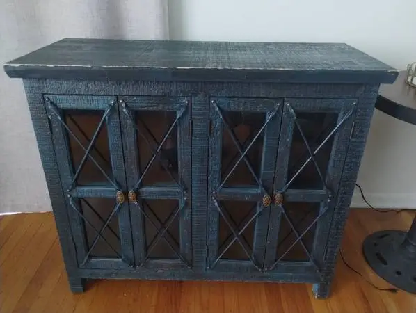 Rustic cabinet with 4 magnetic doors FREE DELIVERY