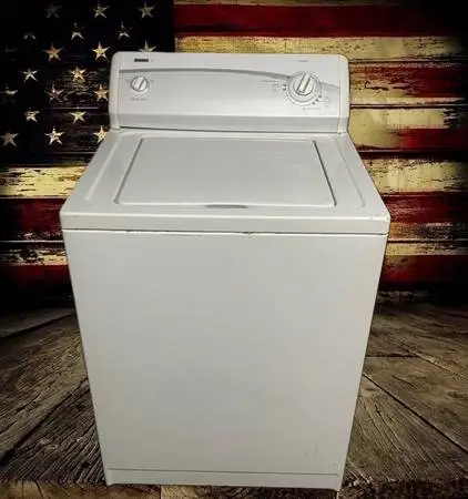 Whirlpool Ol’ reliable direct drive washer. Works good. Free delivery