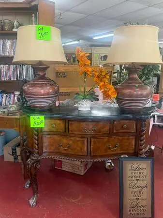 Stunning Traditional Old World Style Marble-Top Console Table