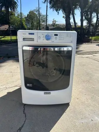 Warranty- free installation and delivery Maytag washer