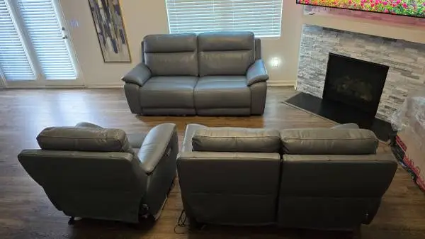 NEW RECLINING 3 PIECE LIVING ROOM FURNITURE SET - REAL ITALIAN LEATHER