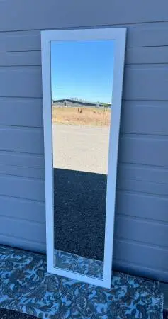Still More Mirror (s) at Creative Bargains