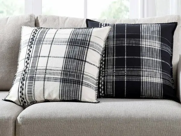 BRAND NEW Better Homes & Gardens Reversible Square Pillow, 20 x 20