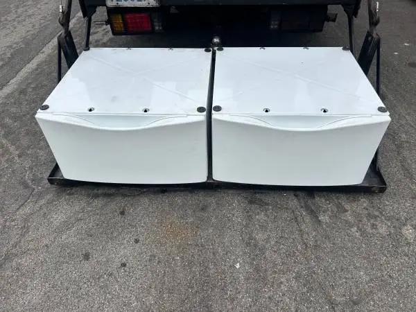Waswasher and dryer pedestals I will deliver them for free