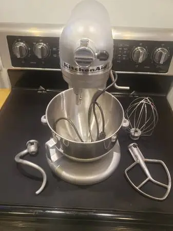 KitchenAid 6qt mixer (Costco model)