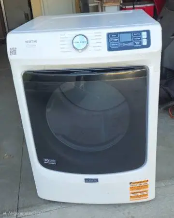BRAND NEW!! Maytag Smart dryer with Pet Pro System **
