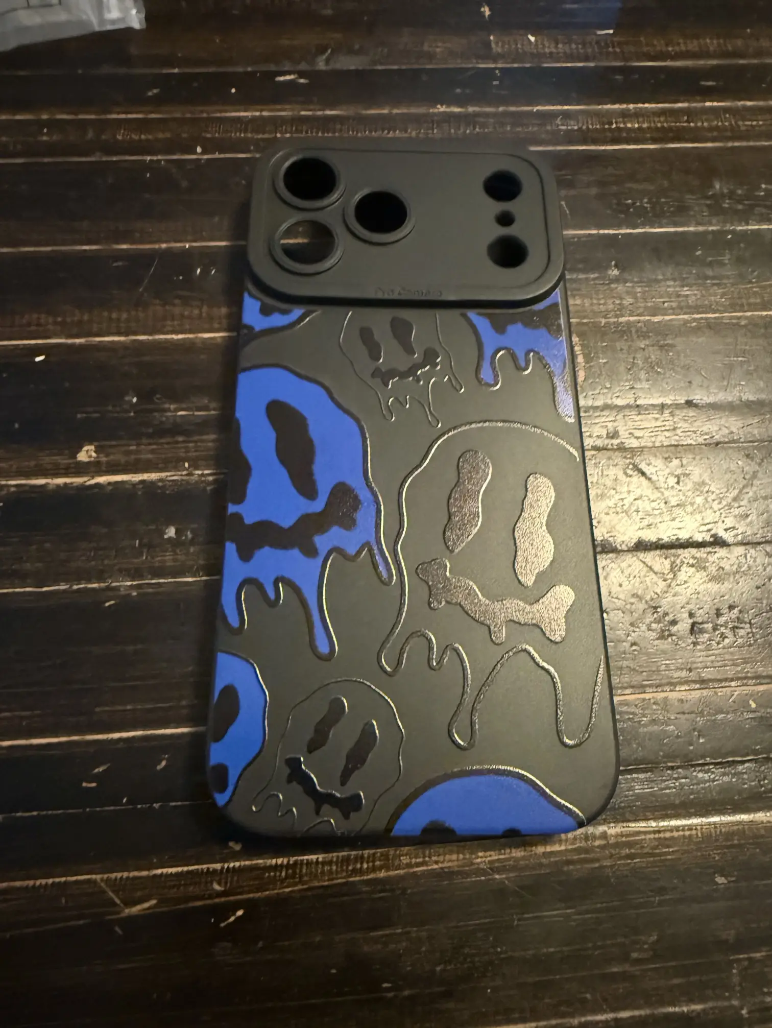 iPhone 17 pro max skull case blue