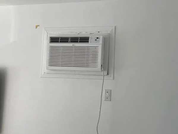 LG wall air conditioner