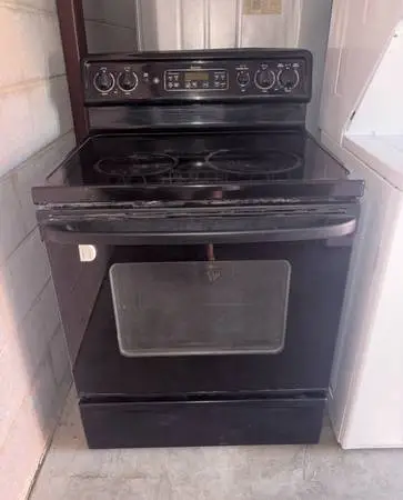 Black GE Flat Top Stove Oven Range