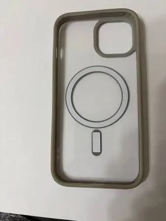 iPhone 13 Case with magnetic charging