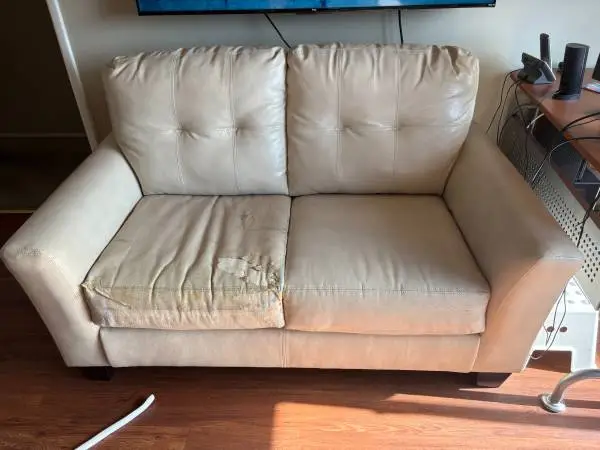 sofa Set 3 seats and a love seat for Free