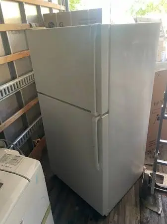 White top and bottom refrigerator